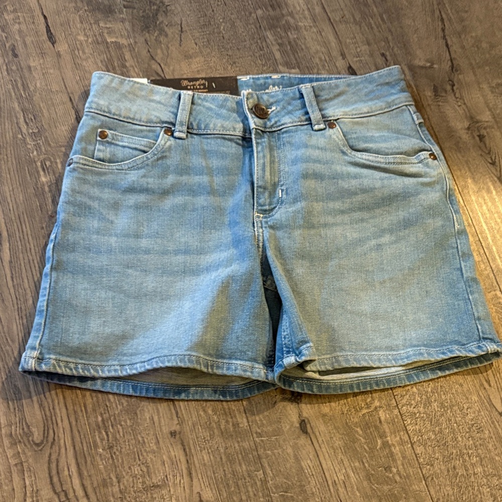 Wrangler Retro Light Blue Jean Shorts Size 28 NWT